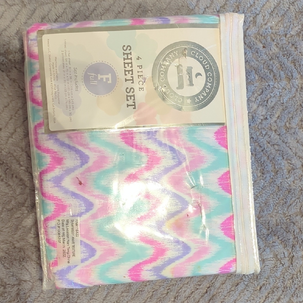 Colorful Zigzag Sheet Set